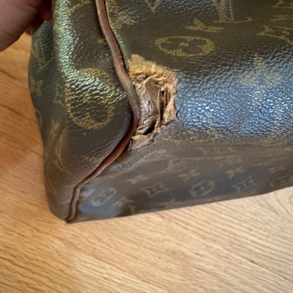 Louis Vuitton Vintage Speedy Leather Handbag Serial Number FH0942 - Picture 14 of 16